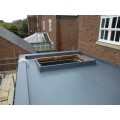 Plastic membrane flat roofing, complete with 100mm insulation beneath (per m2) > 15m2 < 50m2 plan area